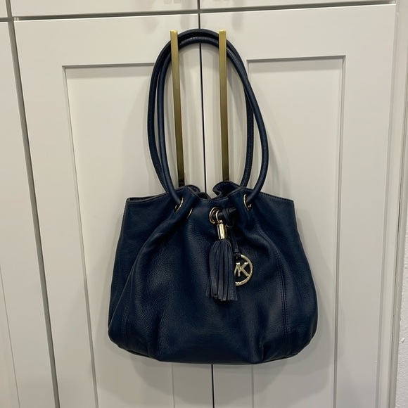 Michael Michael Kors Hobo Ring Bag - Picture 1 of 16
